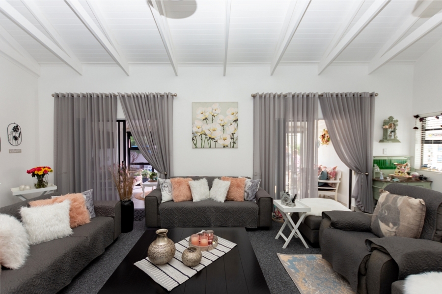 3 Bedroom Property for Sale in Velddrif Western Cape